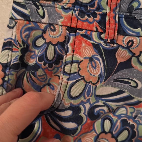 EUC Red Camel floral shorts size 7 juniors - Picture 4 of 8